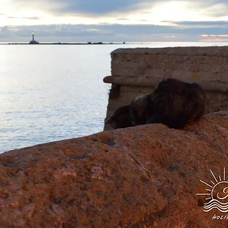 Sisters'house * Gallipolli