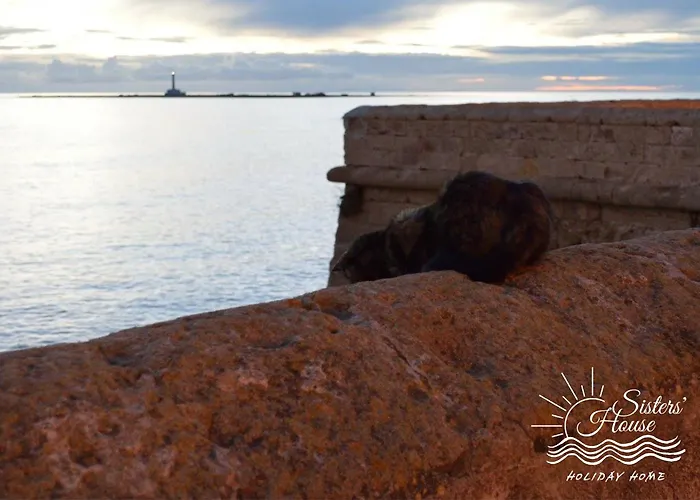 Sisters'house * Gallipoli